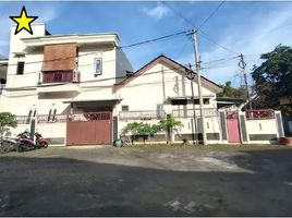 10 Bedroom House for sale in Brawijaya University, Lowok Waru, Sukun