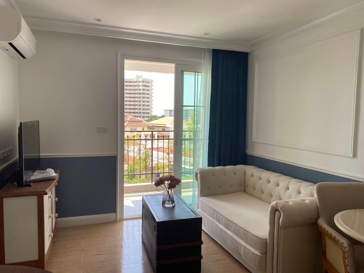 1 Bedroom Apartment For Rent At Seven Seas Resort