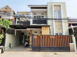 3 Bedroom House for sale in Cipayung, Jakarta Timur, Cipayung