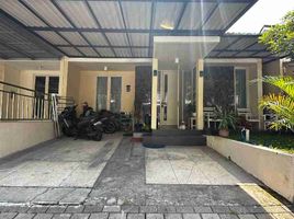 3 Bedroom House for sale in Lakarsantri, Surabaya, Lakarsantri