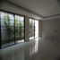 4 Bedroom House for sale in East Jawa, Lakarsantri, Surabaya, East Jawa