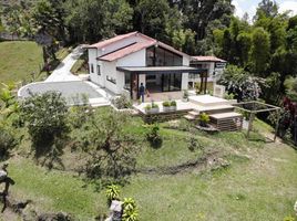 4 Bedroom House for sale in Guatape, Antioquia, Guatape