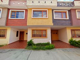 4 Habitación Villa en venta en Casa del Sombrero Alberto Pulla Crafts Market, Cuenca, Cuenca, Cuenca