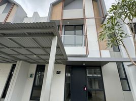 4 Kamar Vila for sale in Serpong, Tangerang, Serpong