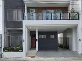 5 Bedroom House for sale in Angeles City, Central Luzon, Angeles City, Pampanga, Central Luzon