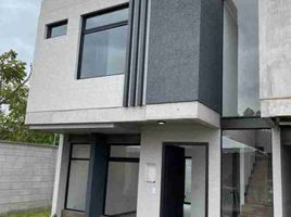 3 Bedroom House for sale in Tumbaco, Pichincha, Tumbaco