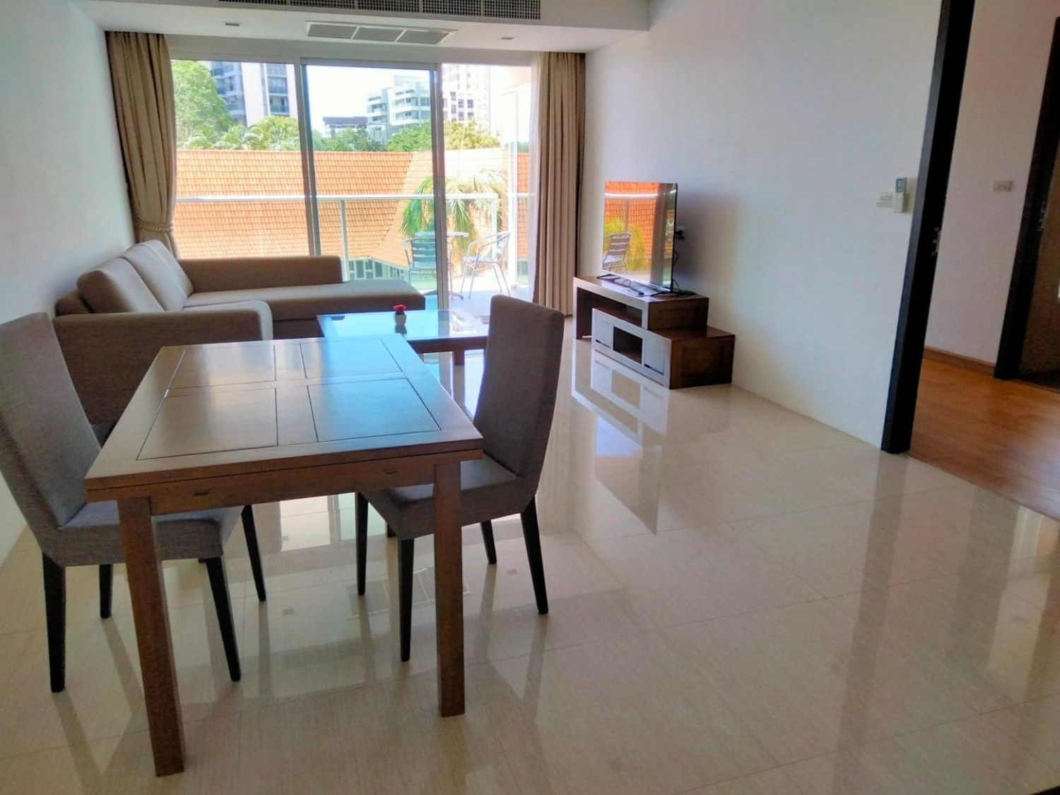 2 Bedroom Apartment For Rent At The Elegance