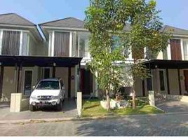 3 Bedroom House for rent in Lakarsantri, Surabaya, Lakarsantri