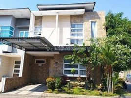 4 Schlafzimmer Villa zu verkaufen in Gubeng, East Jawa, Gubeng