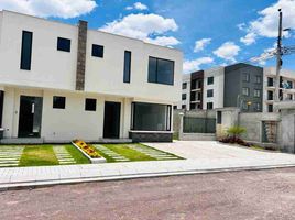3 Bedroom House for sale in Conocoto, Pichincha, Conocoto