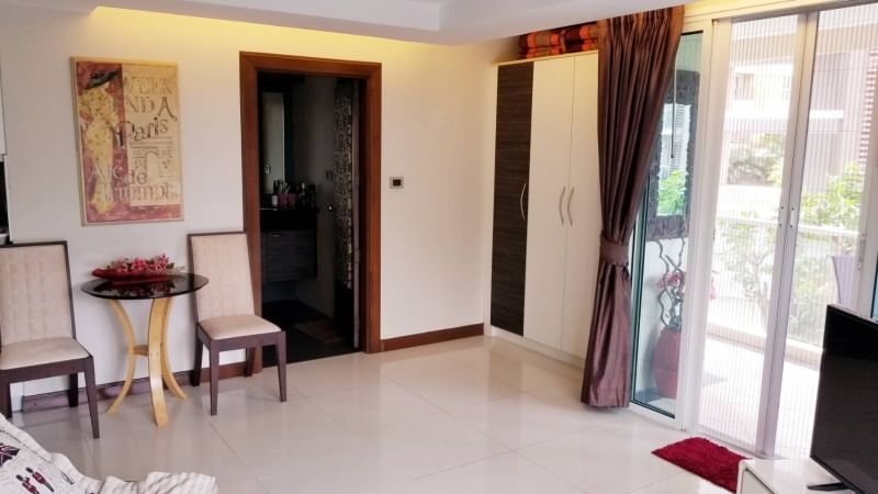 Apartment For Rent At Hyde Park Residence 1