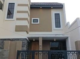 3 Kamar Rumah for sale in Sidoarjo, East Jawa, Waru, Sidoarjo