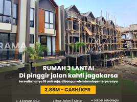 4 Kamar Rumah for sale in West Jawa, Lima, Bogor, West Jawa