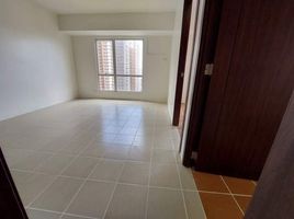 Studio Condo for sale at Pioneer Woodlands, Mandaluyong City