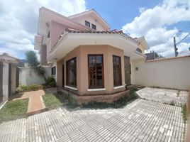 5 Habitación Villa en venta en Azuay, Cuenca, Cuenca, Azuay