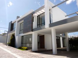 3 Schlafzimmer Haus zu verkaufen in Tumbaco, Pichincha, Tumbaco
