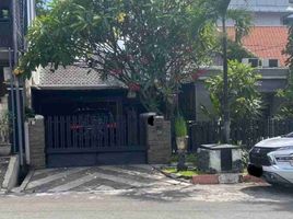 4 Bedroom House for sale in Gayungan, Surabaya, Gayungan