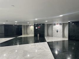 117 m2 Office for rent in Miguel Hidalgo, Mexico City, Miguel Hidalgo