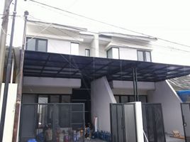 3 Schlafzimmer Haus zu verkaufen in Gunung Anyar, East Jawa, Gunung Anyar