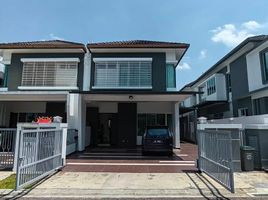 4 Bedroom House for sale in Labu, Sepang, Labu