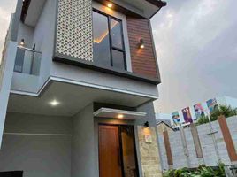 3 Kamar Vila for sale in Setu Babakan, Jaga Karsa, Beji