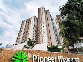 Studio Condo for sale at Pioneer Woodlands, Mandaluyong City