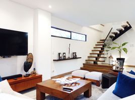 3 Habitación Villa en venta en Colombia, Envigado, Antioquia, Colombia