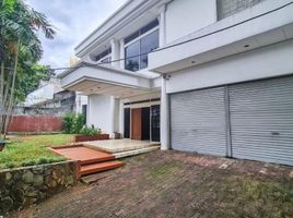 6 Bedroom House for sale in Kebayoran Baru, Jakarta Selatan, Kebayoran Baru