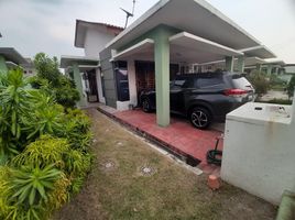 4 Bedroom House for sale in Labu, Sepang, Labu