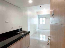 2 Bedroom Condo for sale in Recto LRT-2, Santa Cruz, Santa Cruz