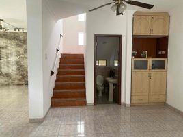 4 Habitación Villa en alquiler en Ecuador, Manta, Manta, Manabi, Ecuador