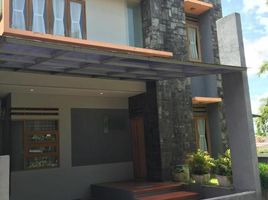4 Kamar Vila for sale in Coblong, West Jawa, Coblong