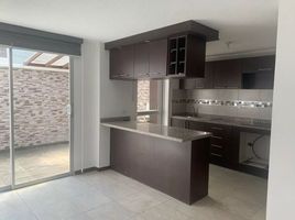 3 Bedroom House for sale in Conocoto, Pichincha, Conocoto