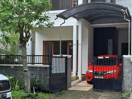 3 Bedroom House for sale in Sukolilo, East Jawa, Sukolilo