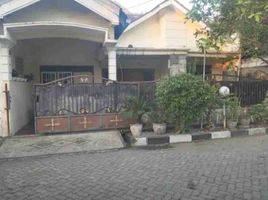 3 Bedroom House for sale in Jambangan, Surabaya, Jambangan