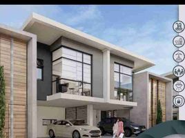 3 Bedroom Villa for sale in Tumbaco, Pichincha, Tumbaco