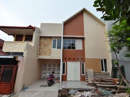 4 Bedroom House for sale in Gayungan, Surabaya, Gayungan