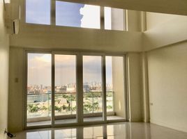 3 Bedroom Apartment for sale at Oak Harbor Residences, Paranaque City