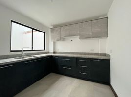 3 Habitación Casa en venta en Loja, Loja, Loja, Loja