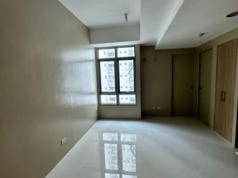 1 Bedroom Condo for sale at Salcedo Square, Makati City