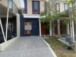 3 Bedroom Villa for sale in Lakarsantri, East Jawa, Lakarsantri, Surabaya, East Jawa, Indonesia