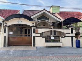 4 Habitación Villa en venta en Sukolilo, East Jawa, Sukolilo