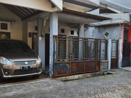 3 Bedroom House for sale in Jambangan, Surabaya, Jambangan