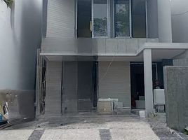 5 Bedroom House for sale in Gayungan, Surabaya, Gayungan