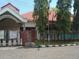 5 Bedroom House for sale in Dukuhpakis, Surabaya, Dukuhpakis