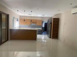 5 Bedroom Villa for rent in Manila International Airport LRT-1, Pasay City, Makati City