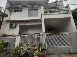 3 Kamar Vila for sale in Bekasi, West Jawa, Jatiasih, Bekasi