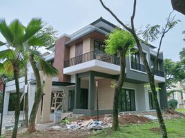 4 Kamar Vila for sale in Serpong, Tangerang, Serpong