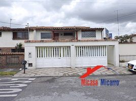 5 Bedroom Villa for sale in Cundinamarca, Bogota, Cundinamarca