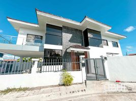 4 Bedroom House for sale in Hilton Port, Cebu, Lapu-Lapu City, Cebu